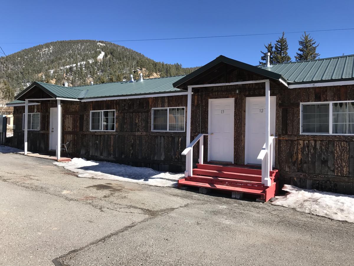 רד ריבר Deer Lodge מראה חיצוני תמונה